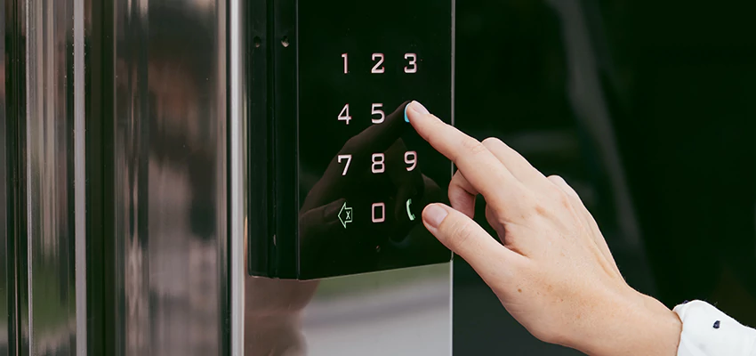 Keyless Door Entry System in Santa Cruz, CA